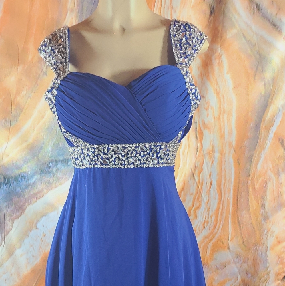 Custom.made gown